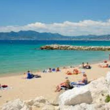 Le Castille - A Deux Pas Des Plages Cannes Exteriör bild